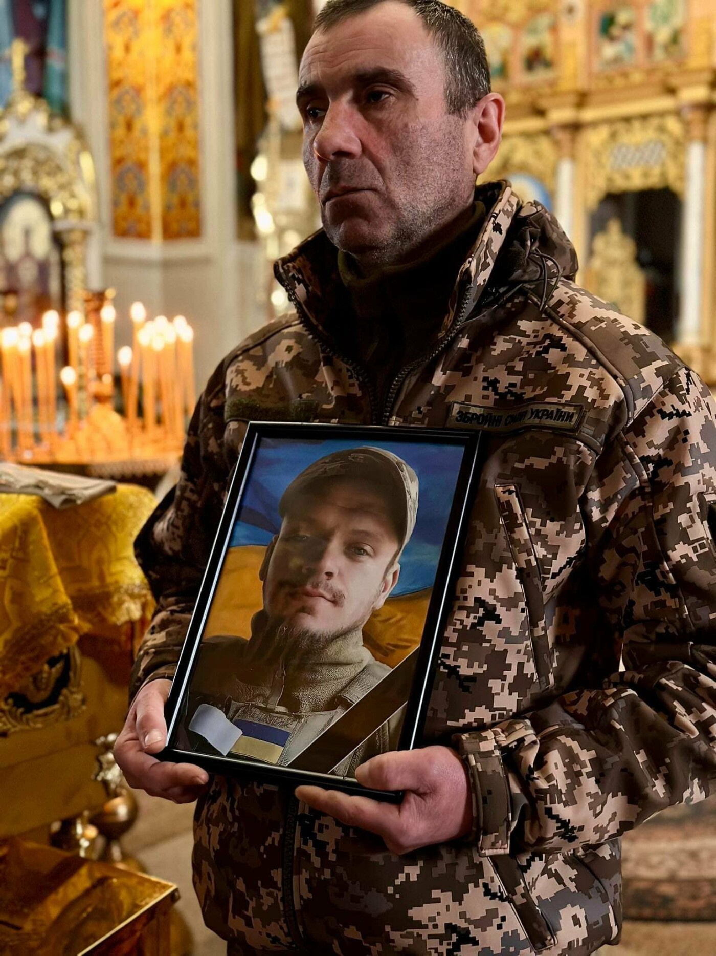 Мукачево прощається з полеглим Героєм - Миколою Гуті