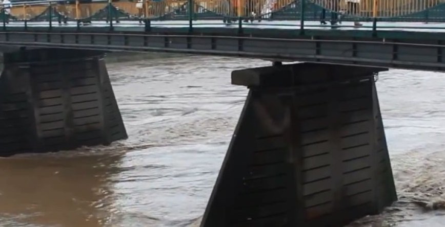 Закарпатців попереджають про можливе підвищення рівня води в річці Уж