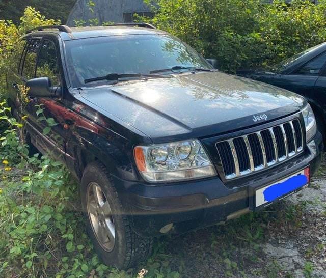 Аферисти завозили через Ужгород автівки на продаж під виглядом гуманітарної допомоги