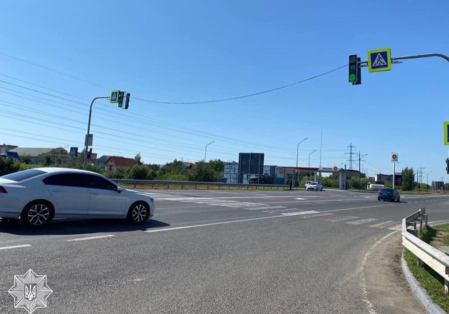 На автодорозі Київ-Чоп у межах Мукачева запрацював розумний світлофор
