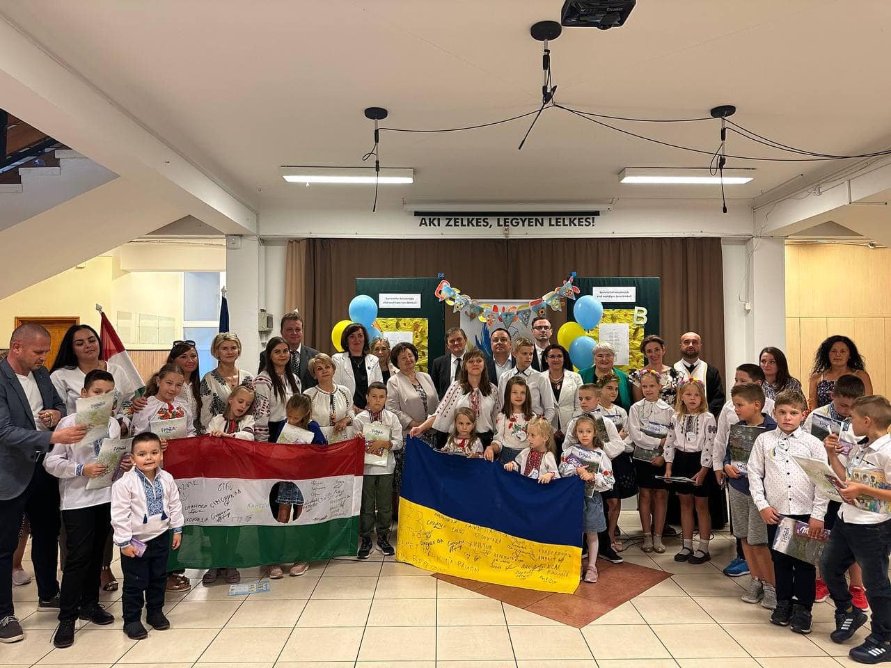В угорському місті Ніредьгаза відкрилася перша українська школа ім. Лесі Українки