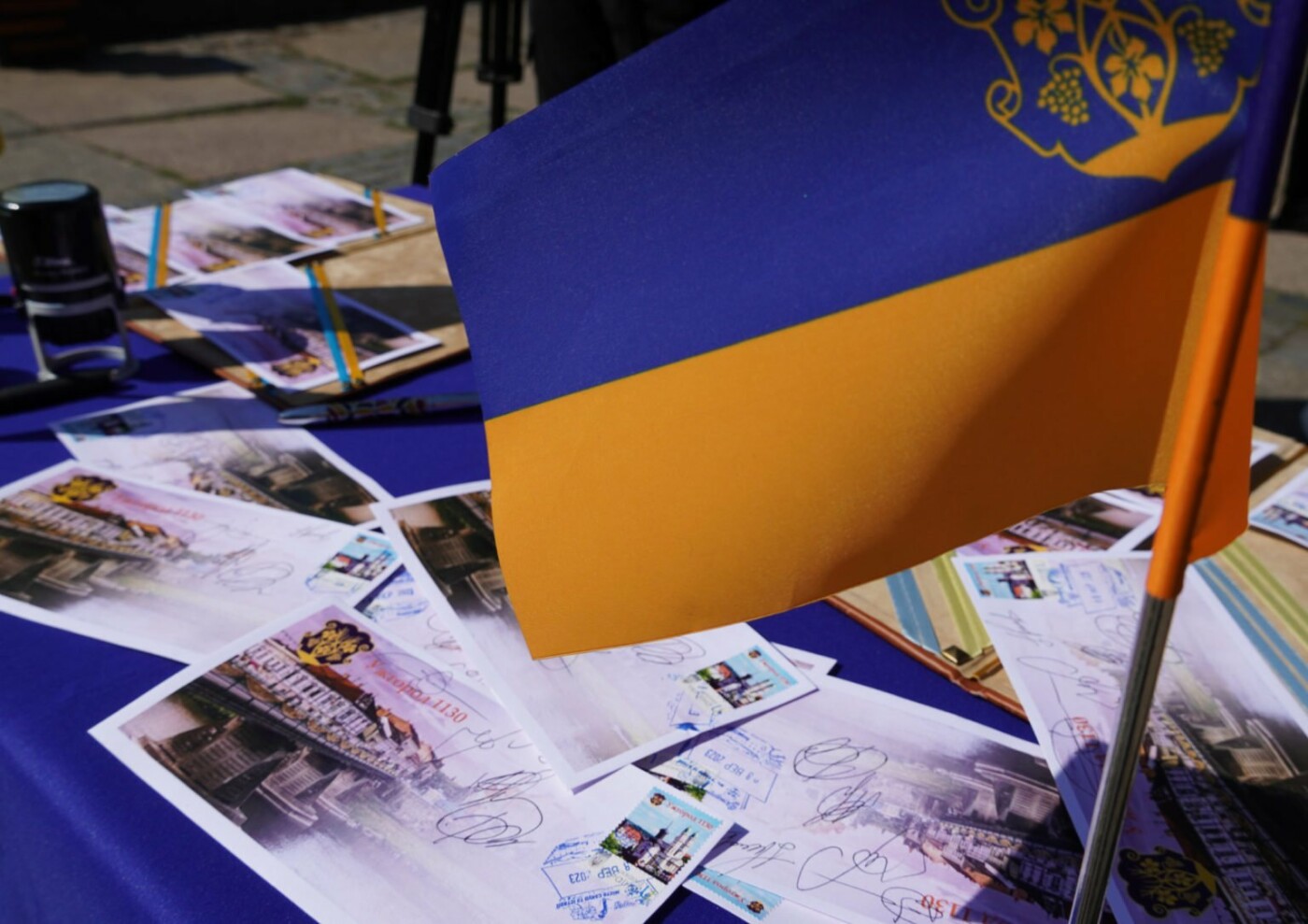 В Ужгороді погасили поштову марку до 1130-ої річниці міста