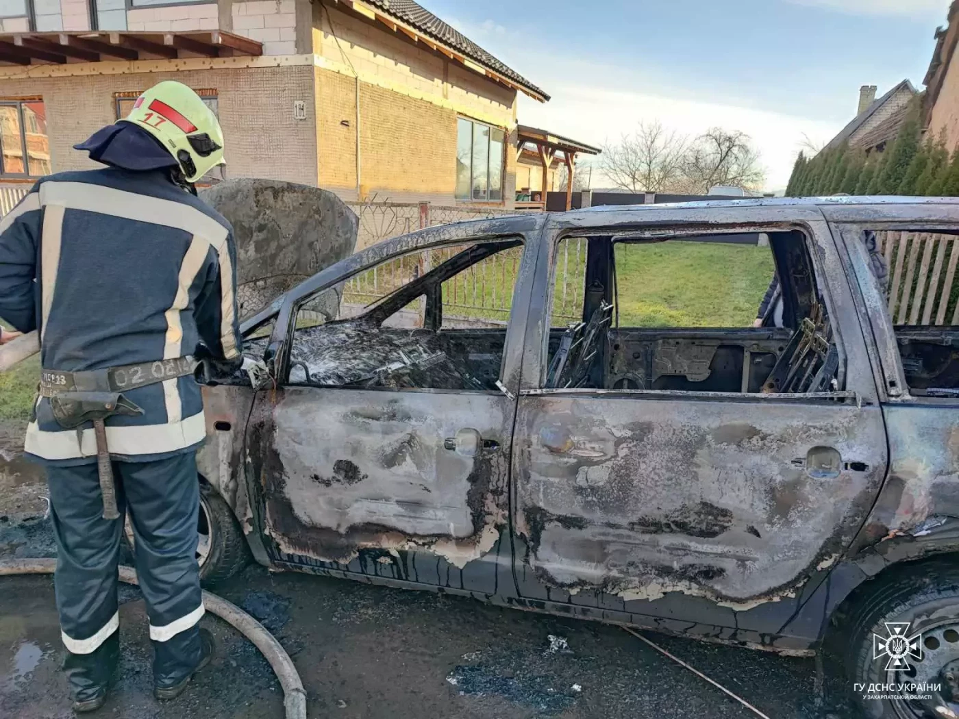 У селі Дийда на Берегівщині згорів легковик