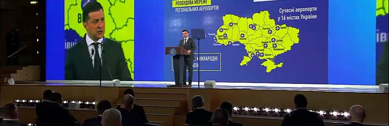 Facebook / Всеукраїнський Форум Україна 30 Facebook / Всеукраїнський Форум Україна 30, Віталій Авраменко
